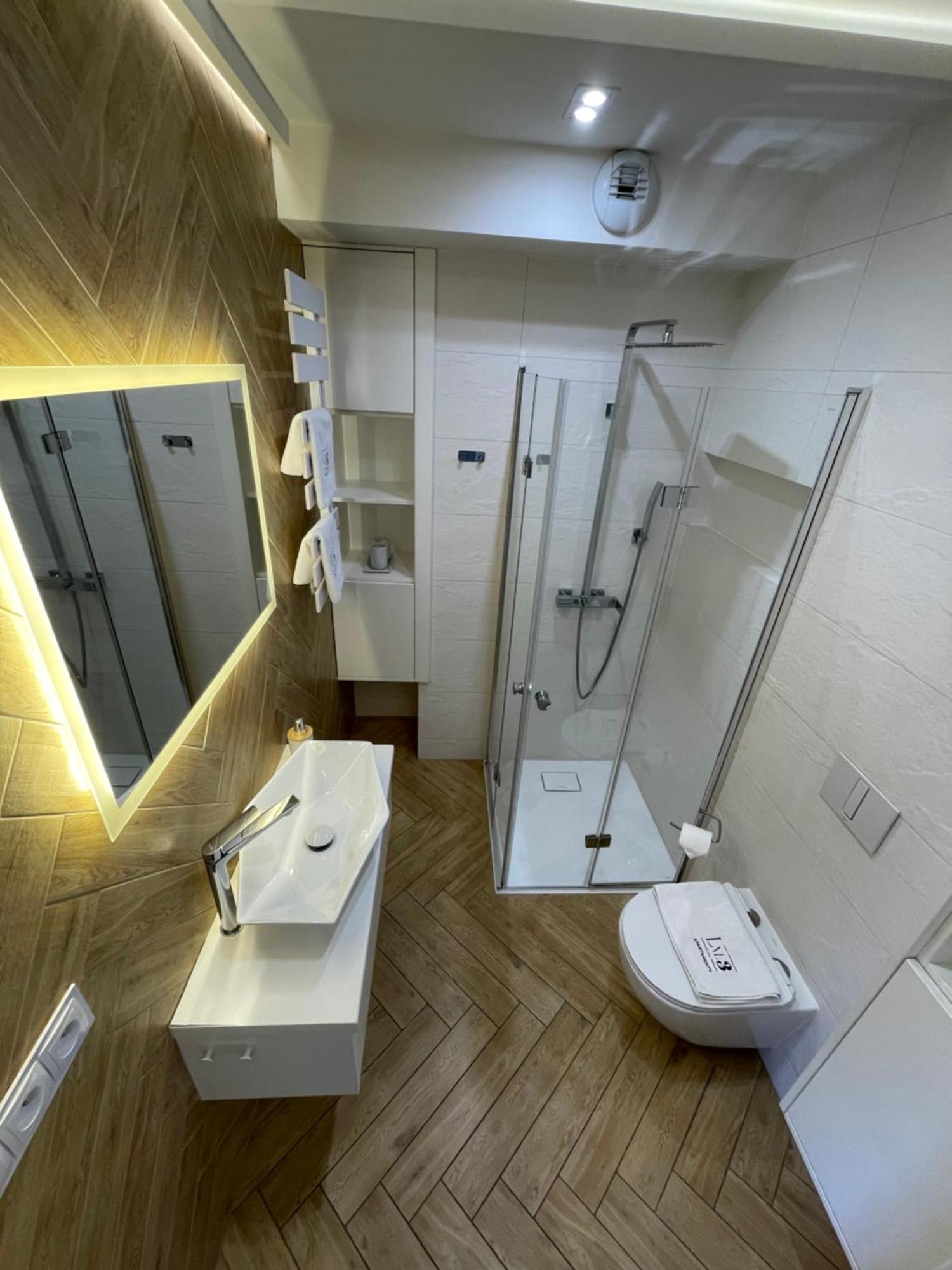 Lm Axis Apartment